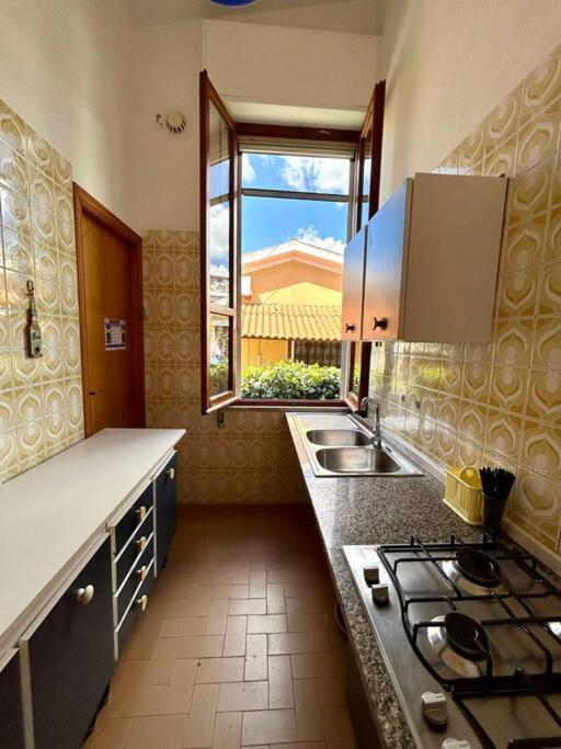 Green Home Front Poetto Beach, Cagliari, By Home&Experience ภายนอก รูปภาพ